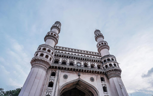 The Amazing Hyderabad Tour from Kozhikode: Discover the Pearl City with IRCTC